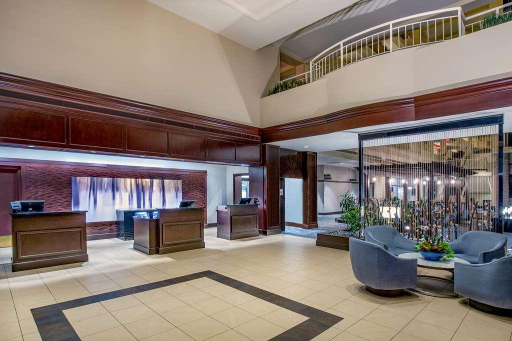 Embassy Suites By Hilton Boston Waltham Beltér fotó